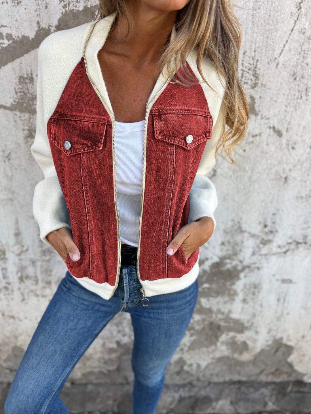 OLIVIA™ - Modern Jacket with Denim